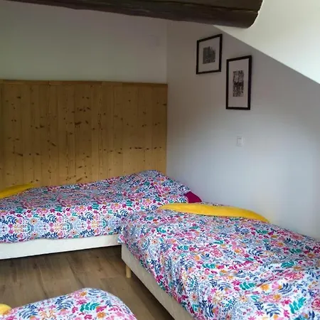D'hote Odile Et Les Cycleux Tillie Bed & Breakfast