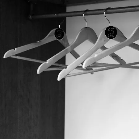 Oda ve Kahvaltı D'hote Odile Et Les Cycleux Tillie