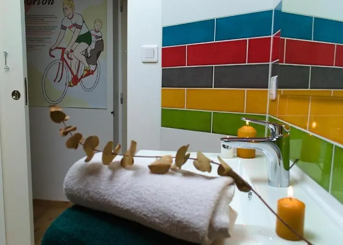 D'hote Odile Et Les Cycleux Tillie